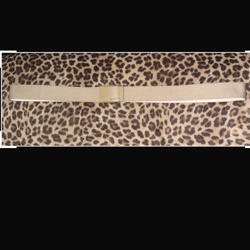 LAST CHANCE Men’s Nike Belt